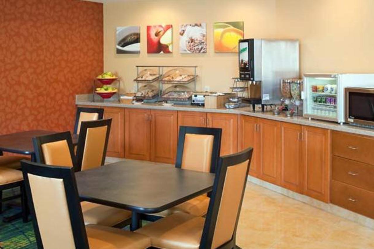 Country & By Radisson, I-95, Nc 3* Fayetteville
