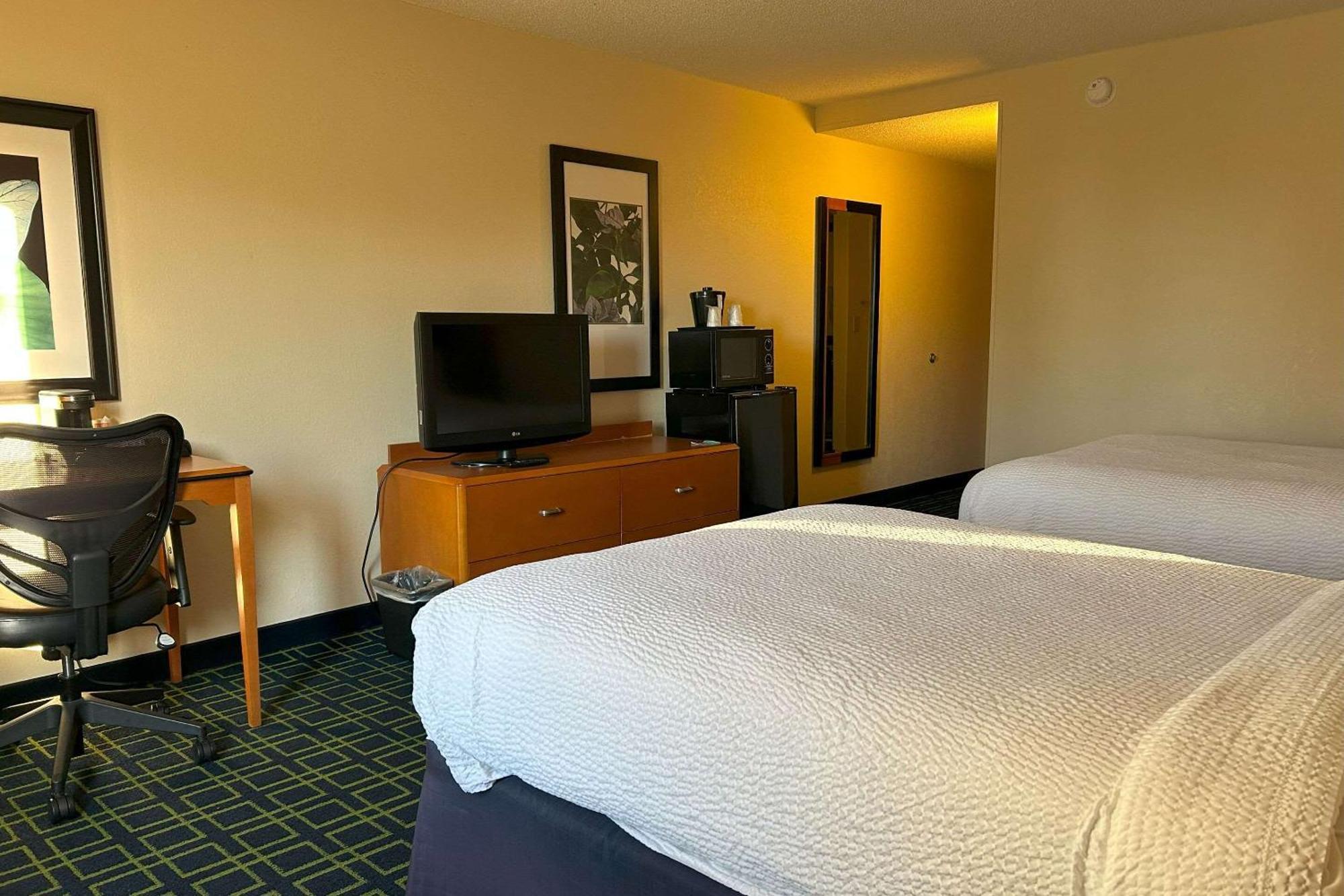 Country & By Radisson, I-95, Nc 3* Fayetteville