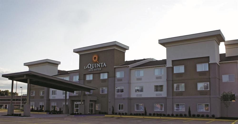 Country & By Radisson, I-95, Nc Hotel