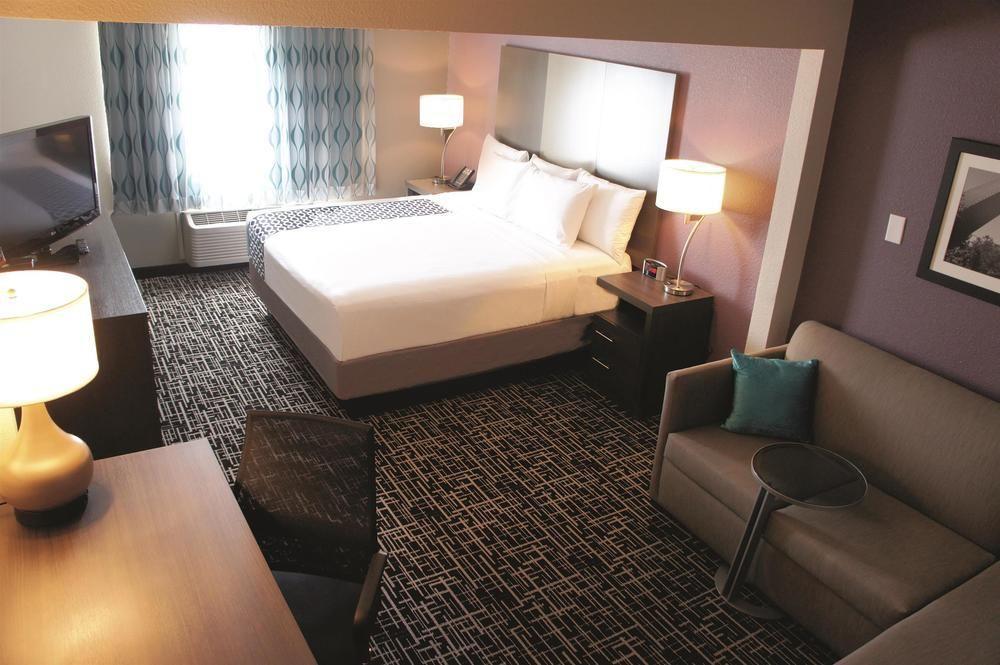Country & By Radisson, I-95, Nc 3* Fayetteville